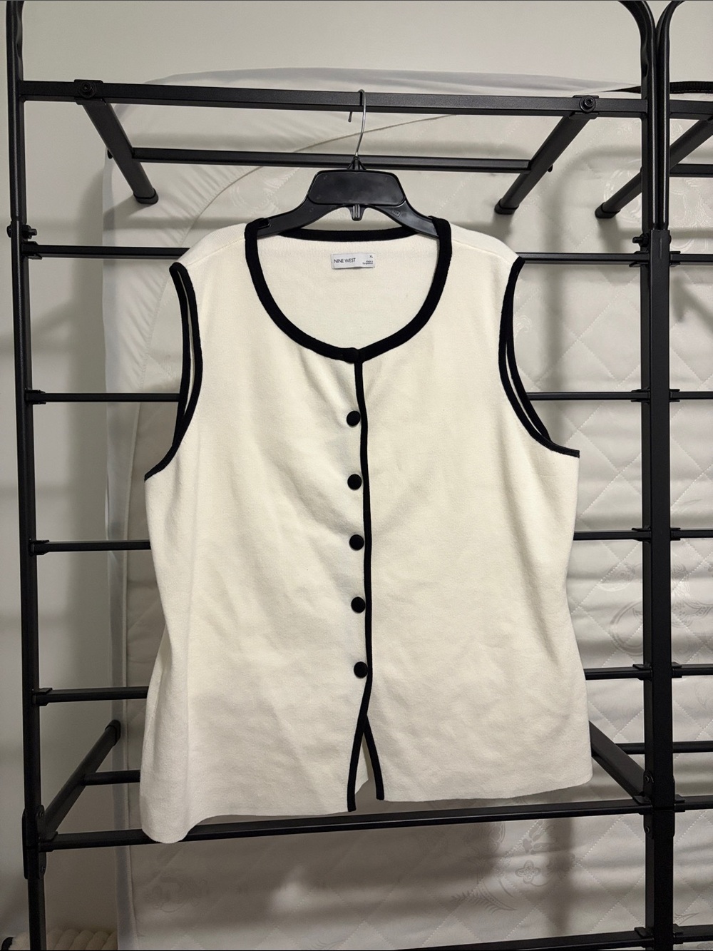 Nine West White Sleeveless Button-Front Top with Black Trim Accents